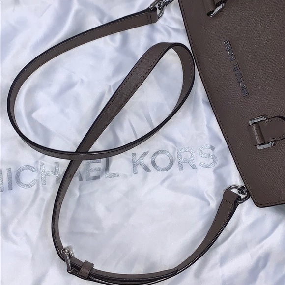 MICHAEL KORS Selma MD TZ Satchel- Cinder - Picture 12 of 15